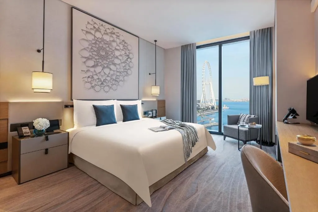 Two Bedroom Sea View Suite & World's Highest Infinity Pool Access