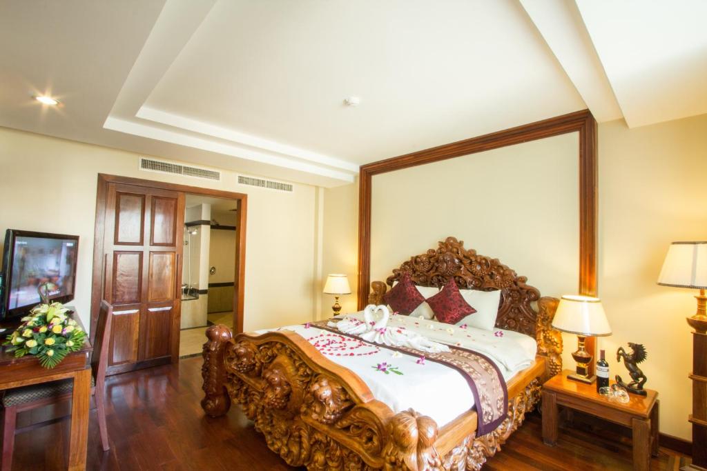 Royal Empire Hotel - 套房