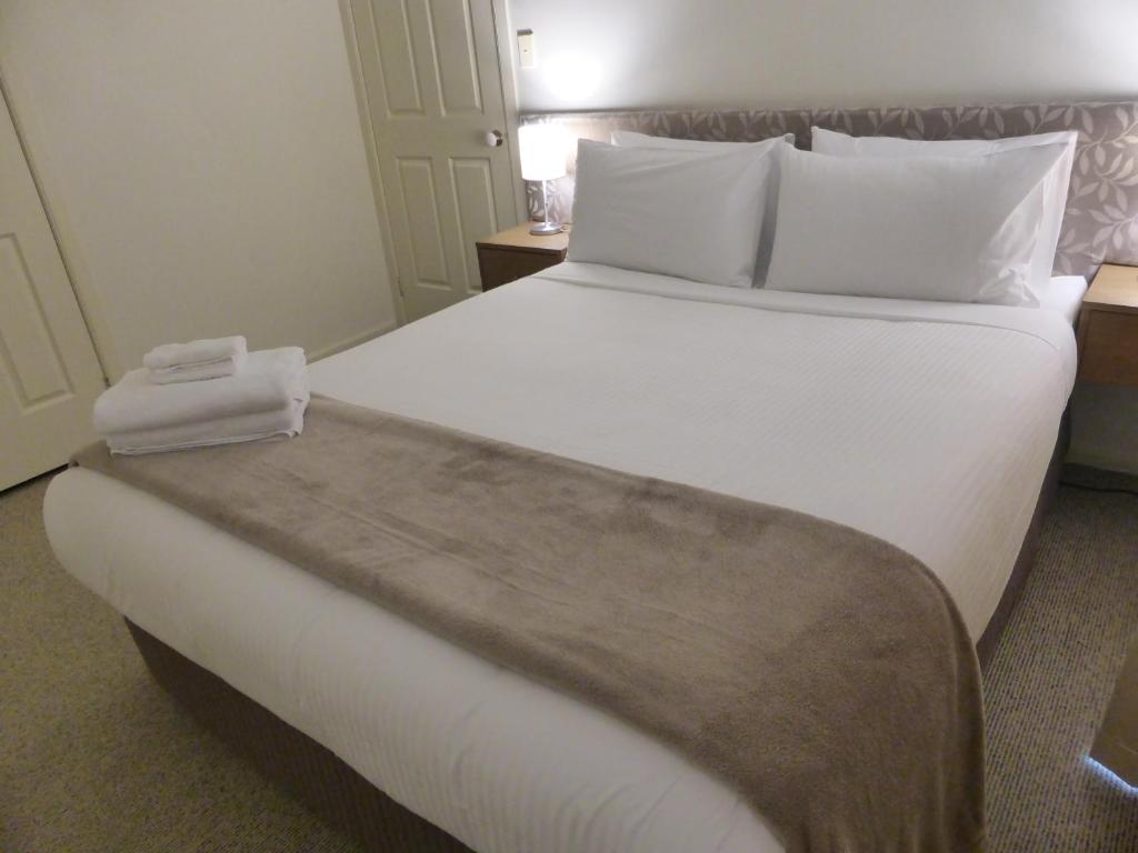 Lifestyle Apartments at Ferntree - Standard Two-Bedroom Apartment
