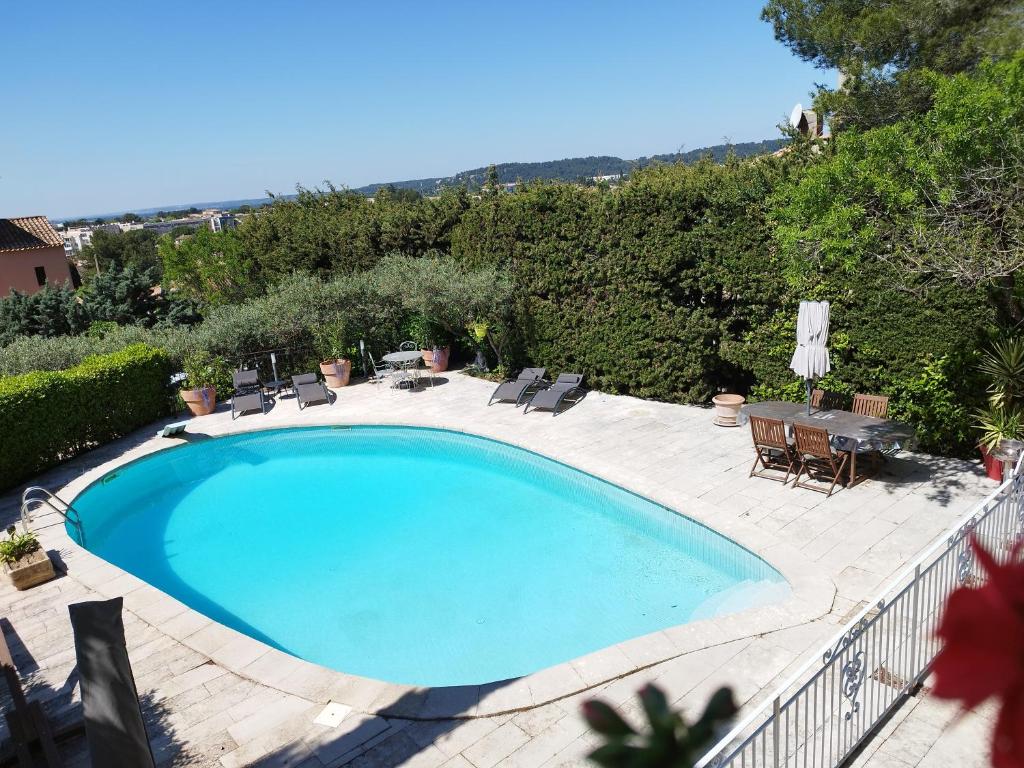 Bazén v ubytování Location Gîte en Provence nebo v jeho okolí