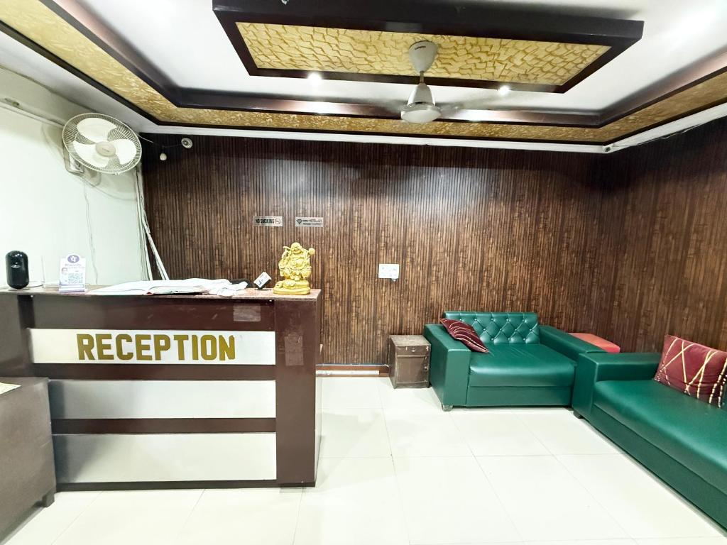 Vstupní hala nebo recepce v ubytování Hotel Joy - Karol Bagh Market