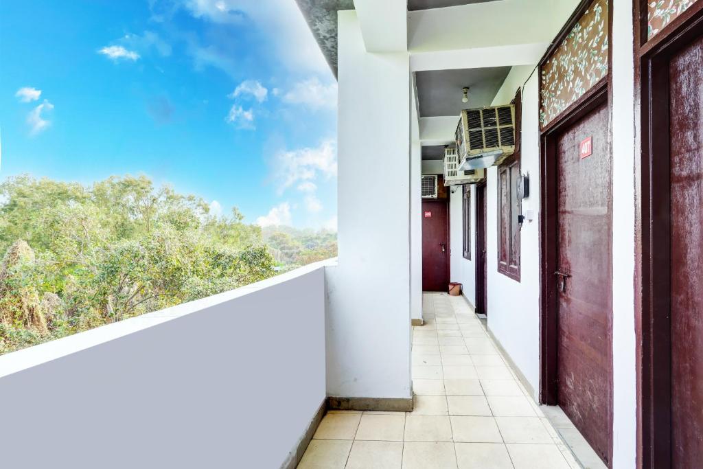 Balkón nebo terasa v ubytování Hotel Great Near Hauz khas Deer Park