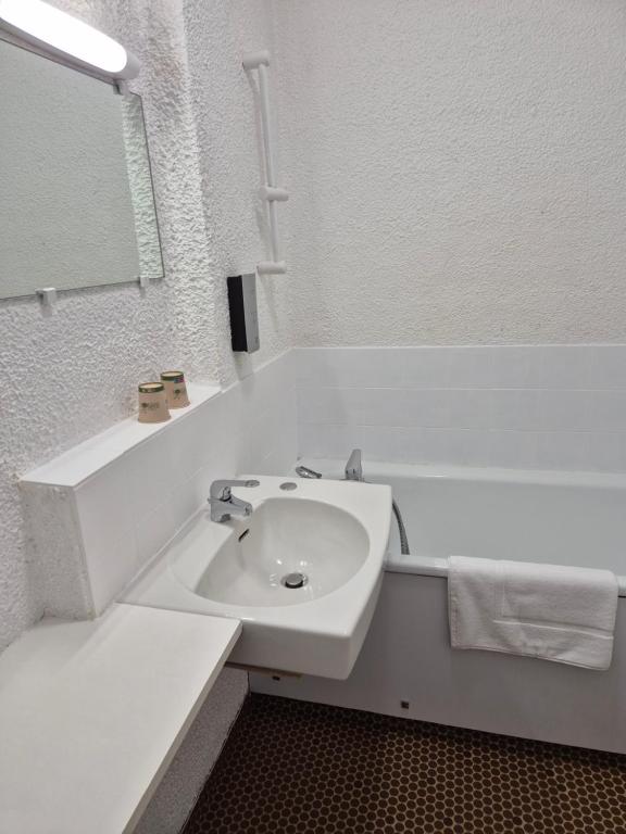 Cit'Hôtel Le Quai 9 - Standard-Zweibettzimmer