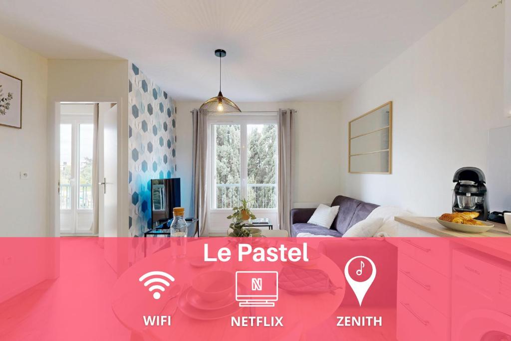 un salon avec un comptoir rose dans une pièce dans l'établissement expat renting - Le Pastel - Netflix - Zenith, à Toulouse