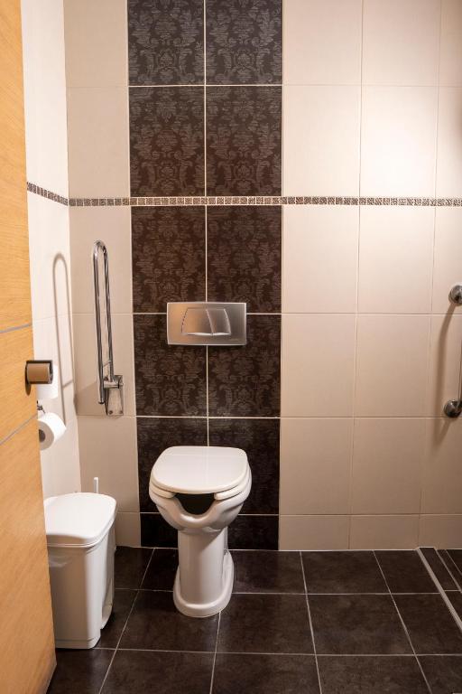 Koupelna v ubytování Hotel Epavlis Eleftheriadi