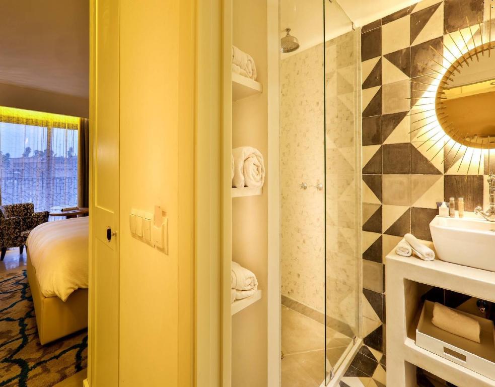 Koupelna v ubytování 2Ciels Boutique Hôtel