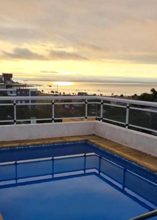 Bazén v ubytování Amané - Alquiler temporal con estilo en Posadas nebo v jeho okolí