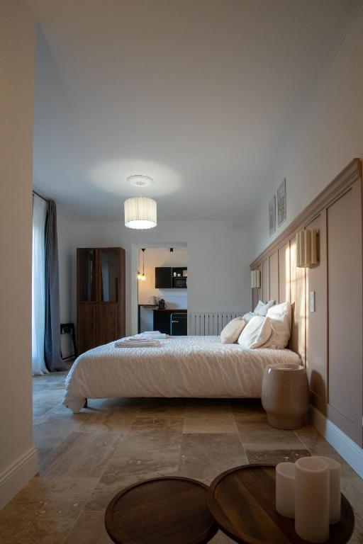 Le Clos Marthe - Suite de charme - King Room With Spa Bath