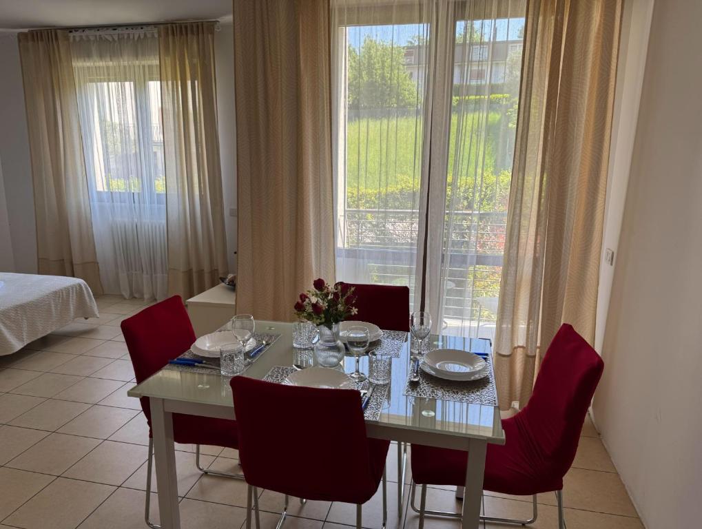 Fotografie z fotogalerie ubytování Casa SAFFI v destinaci Cantu