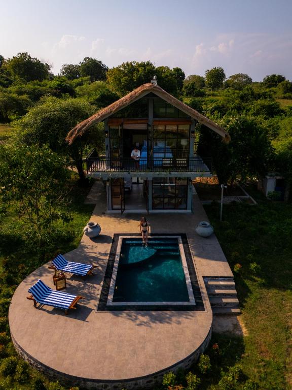 Bazén v ubytování The Yala Lodge nebo v jeho okolí