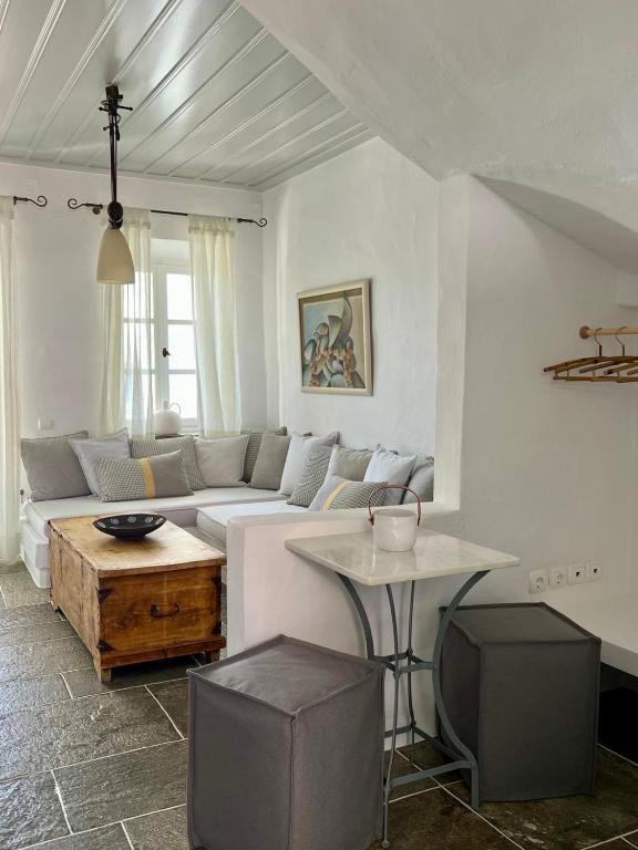 Posezení v ubytování Niriedes Hotel