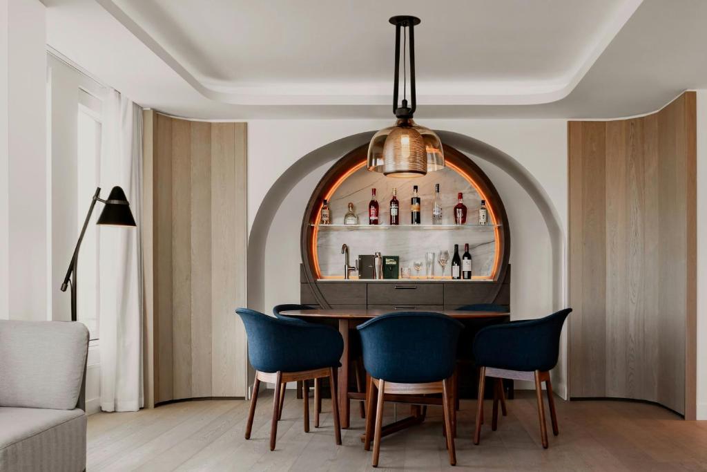 Muir, a Luxury Collection Hotel, Halifax - Resim 17