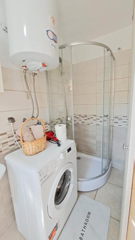 Apartments Škaljari - 8