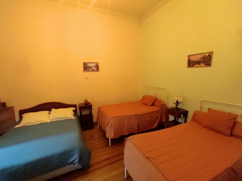Postel nebo postele na pokoji v ubytování Halley