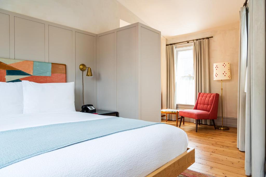 Postel nebo postele na pokoji v ubytování Hotel Kinsley