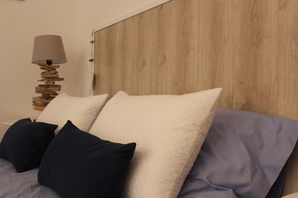 Кровать или кровати в номере CircEea Beach B&B