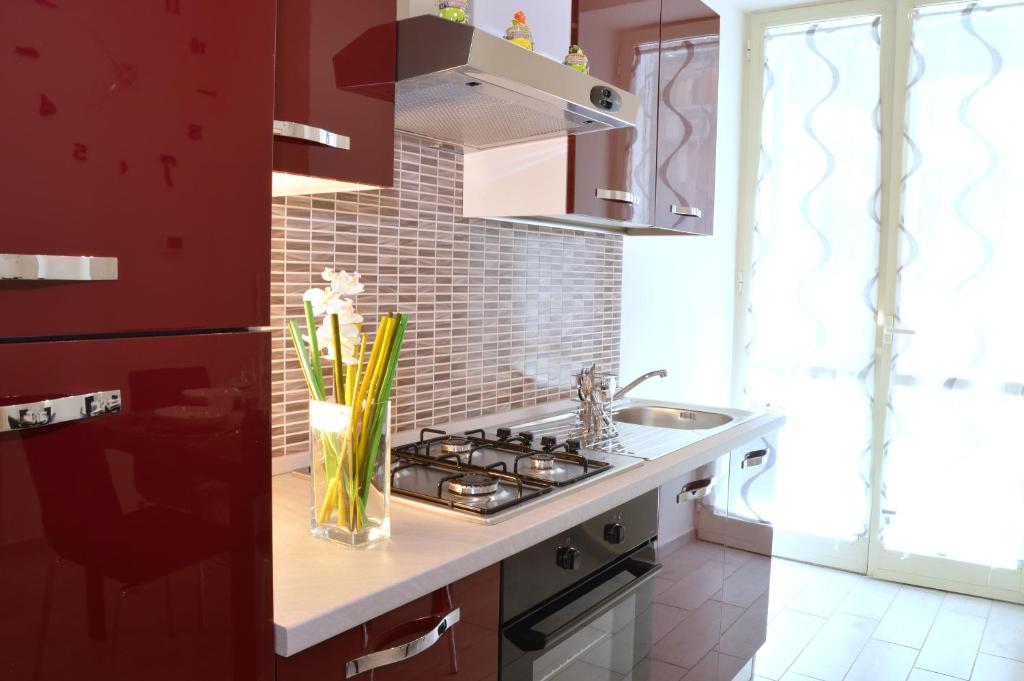 Kuchyňa alebo kuchynka v ubytovaní Home Sweet Home