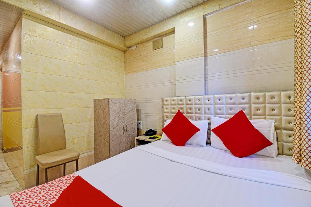 Postel nebo postele na pokoji v ubytování Super Hotel O Royal Inn