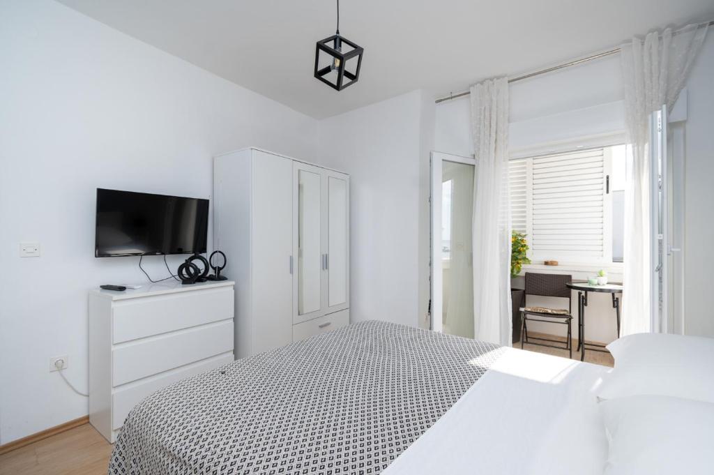 Beach Apartments by the sea Bibinje, Zadar - 22075 - Appartamento Con Due Camere Da Letto Con Terrazza E Vista Mare