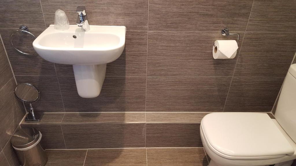 Red Brighton Blue - Resim 13