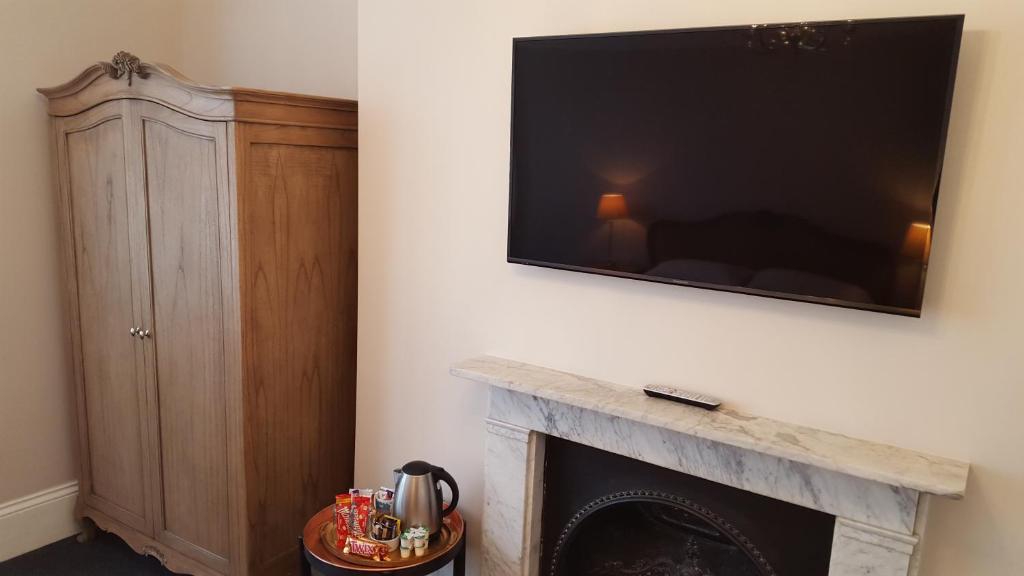 Red Brighton Blue - Resim 9