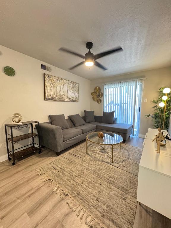 Gallery image of 4 STATE FAIR l DT Dallas l FIFA READY l Staycation 1Bd1Ba in Dallas
