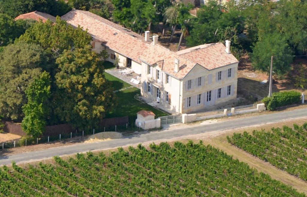Photo de la galerie de l'établissement Chateau La Tour Blanche, à Saint-Christoly-Médoc