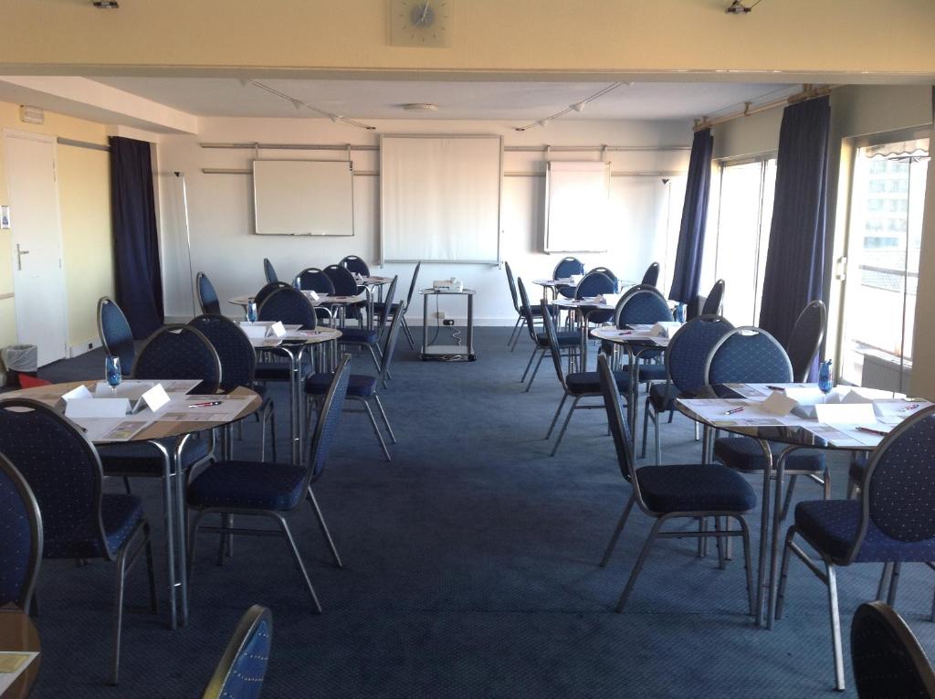 First Euroflat Hotel - Resim 41