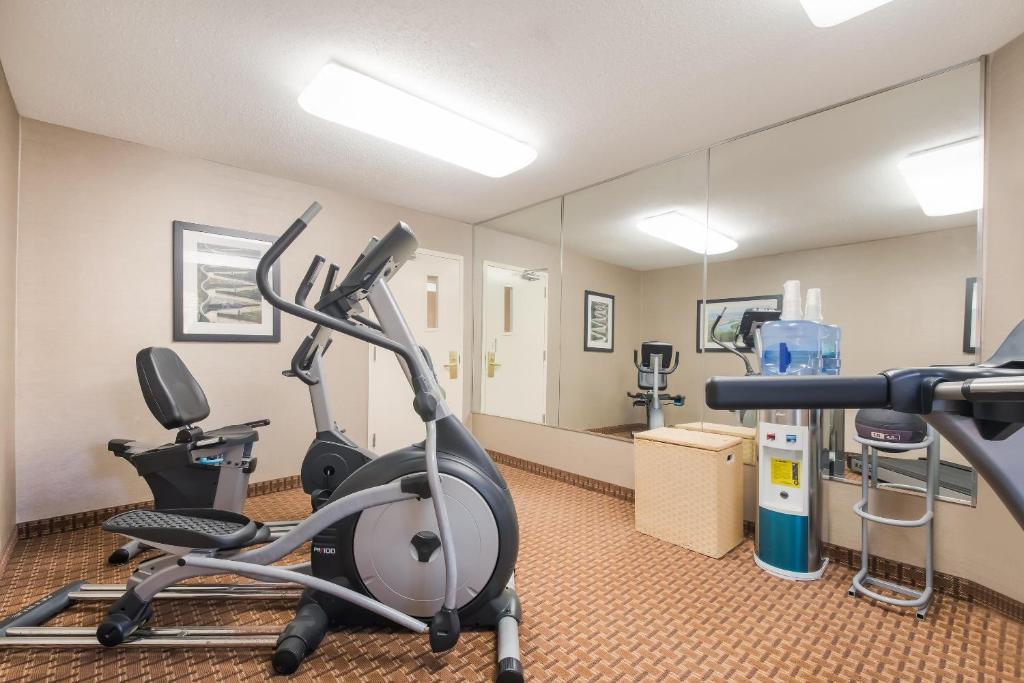 a gym with two exercise bikes in a room at MainStay Suites Chattanooga Hamilton Place in Chattanooga