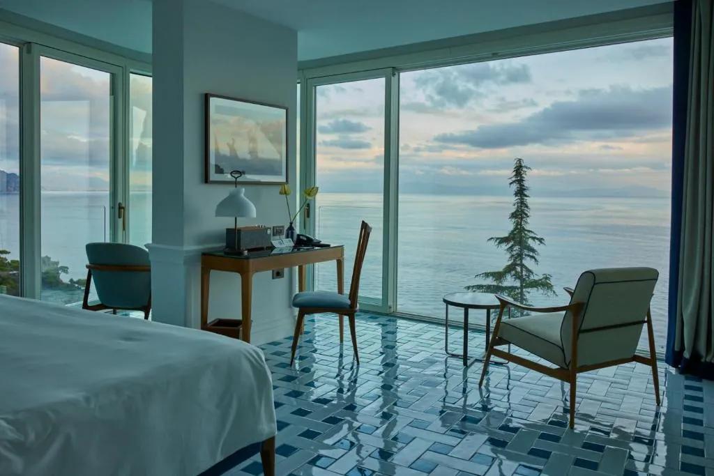 Junior Suite with Sea View