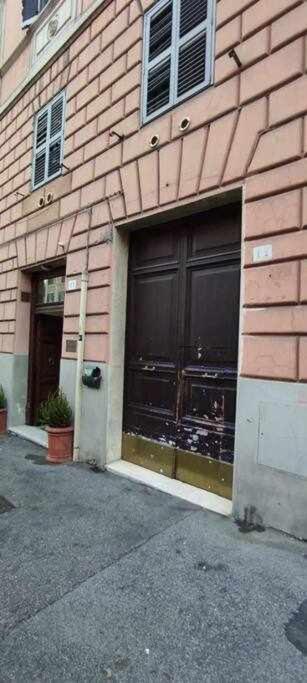 The building in which Az apartmant is located