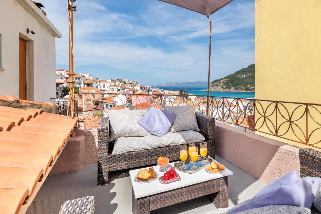 Skopelos Arbaroriza House with sea view