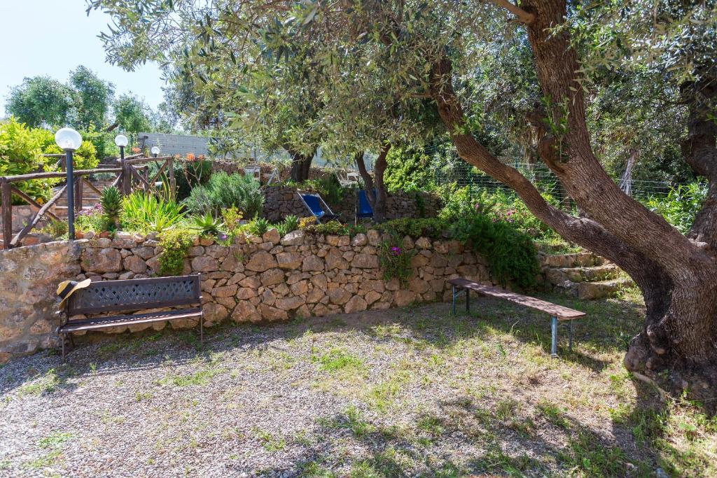 Kebun di luar Il Poggetto di Porto Ercole Affittacamere