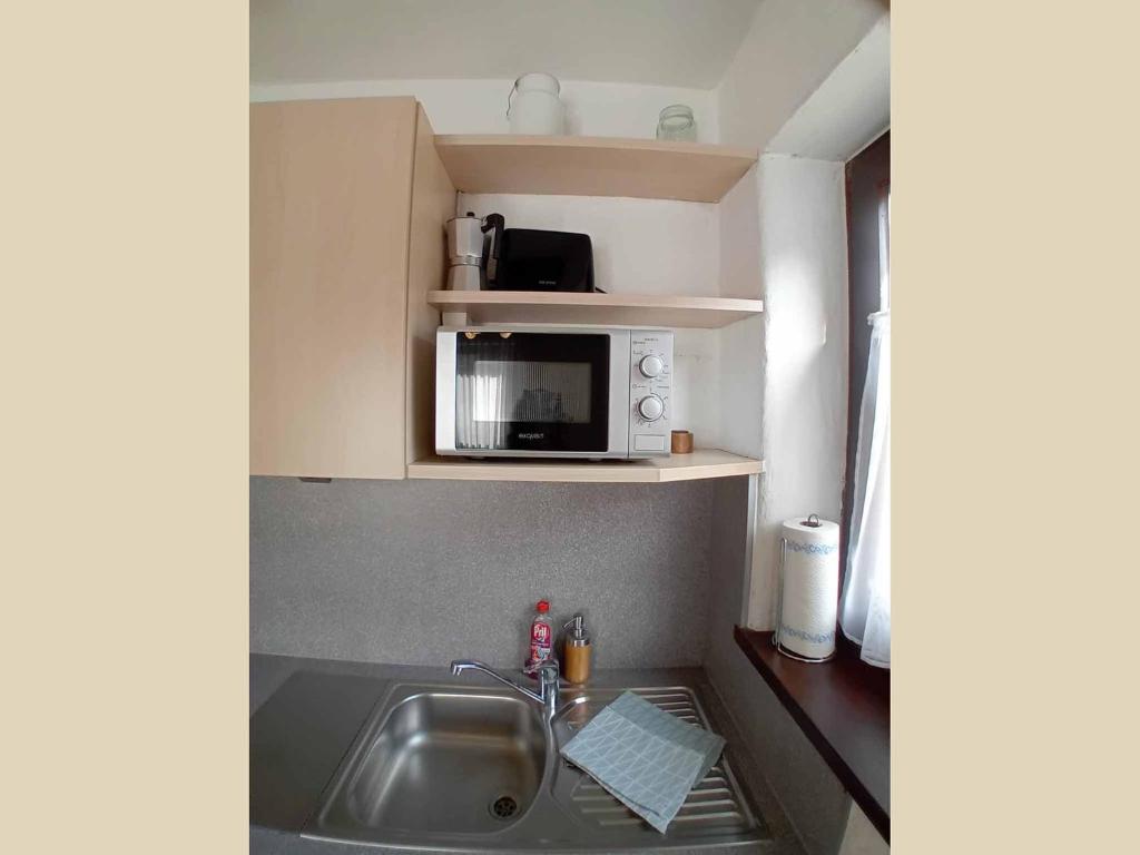 Kuchyňa alebo kuchynka v ubytovaní Appartement Rianne/Landhaus Almidyll