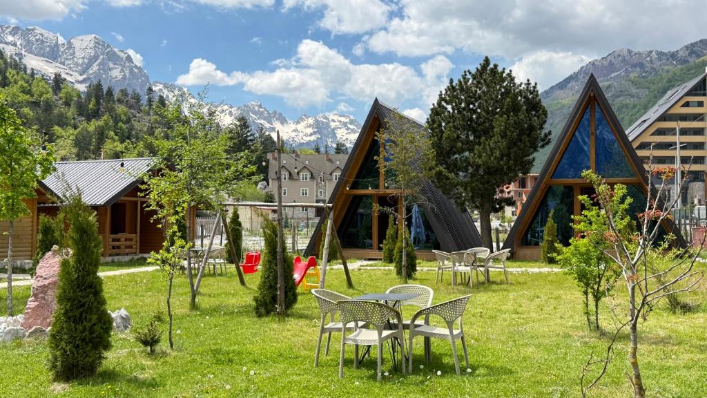 Villas 2E Valbone