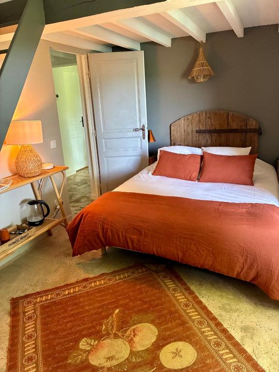 Postel nebo postele na pokoji v ubytování Chambre dans bastide au milieu des vignes