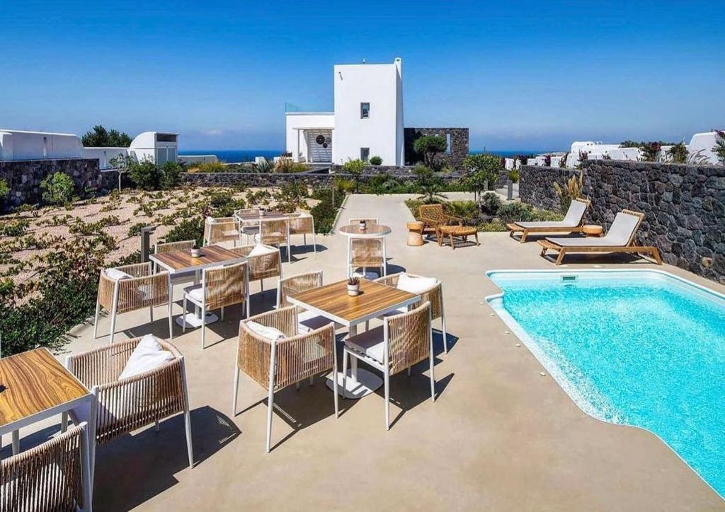 Bazén v ubytování La Ponta Villas & Suites nebo v jeho okolí