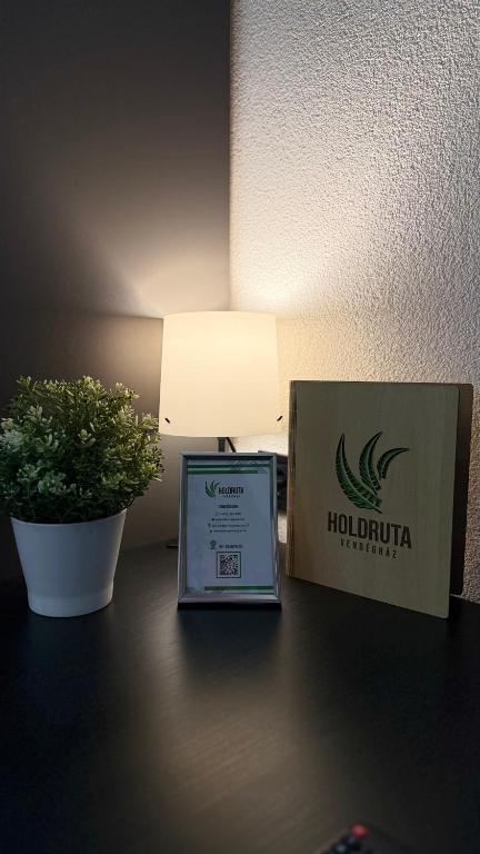 Certifikát, hodnocení, plakát nebo jiný dokument vystavený v ubytování Holdruta Vendégház