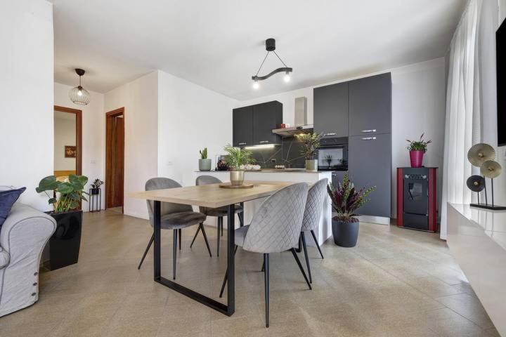 Kuchyň nebo kuchyňský kout v ubytování Casa Vacanze LEON