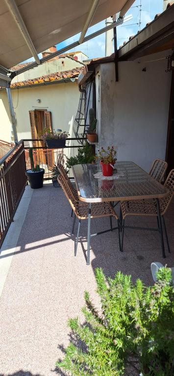 Balkon lub taras w obiekcie CASA FEDORA -Appartamento uso turistico centro storico di Arezzo