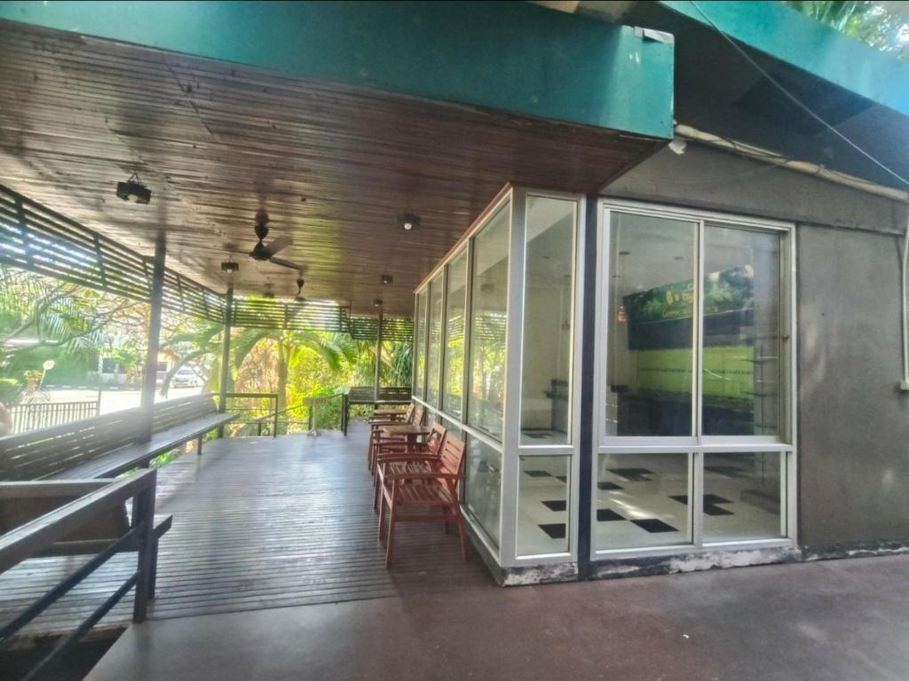 First Pacific Cirrus - Resim 30