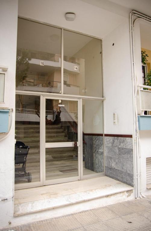 Palanda nebo palandy na pokoji v ubytování M & E Guesthouse