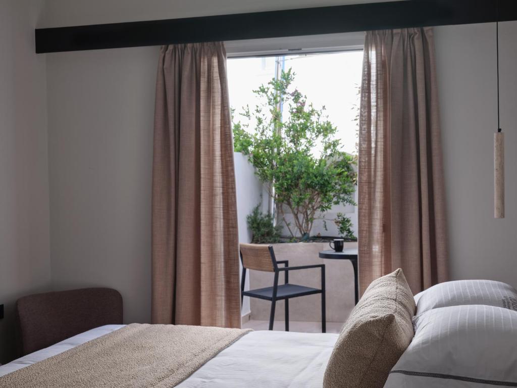 Loizos Stylish Residences - 11