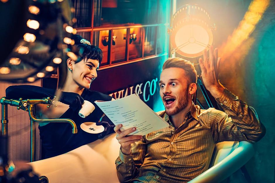 Anybody - Awarded love hotel - Resim 18