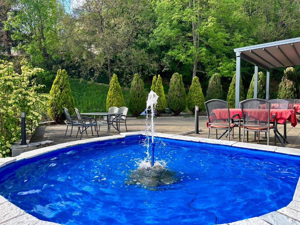 Bazén v ubytování Wellness & Spa - Hotel Oaza nebo v jeho okolí
