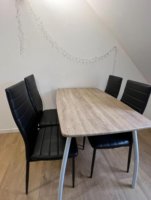 Ideal - Quiet garden - Free parking – photo 13