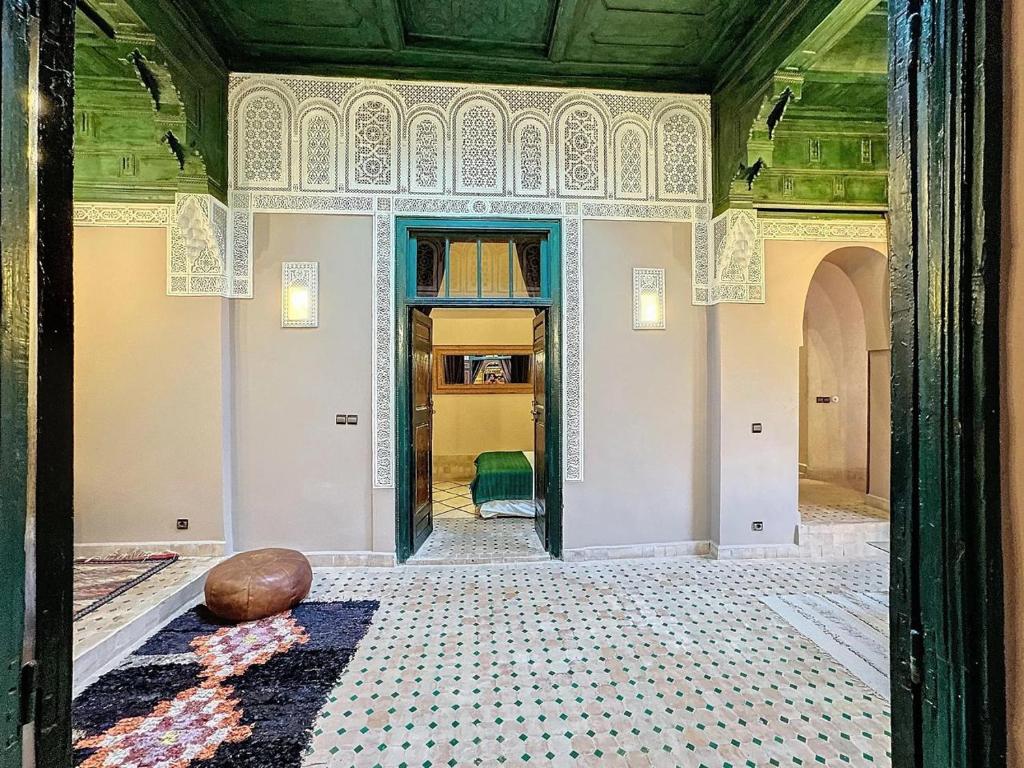 Postel nebo postele na pokoji v ubytování Le Riad Medina Privilège and Spa