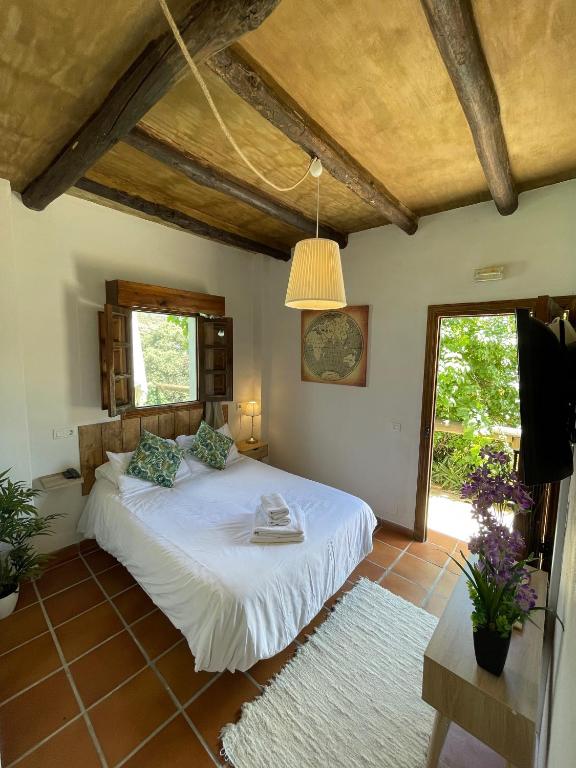 Gallery image of El Paisaje Rural Suites in Atajate