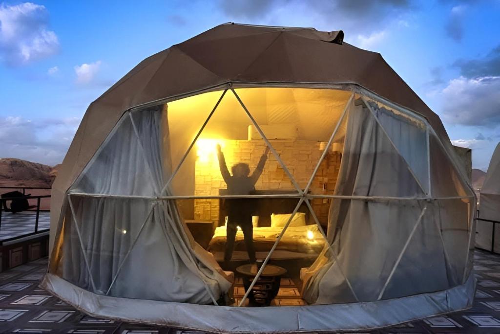 Fotografie z fotogalerie ubytování Bubble vaggie desert camp v destinaci Aqaba