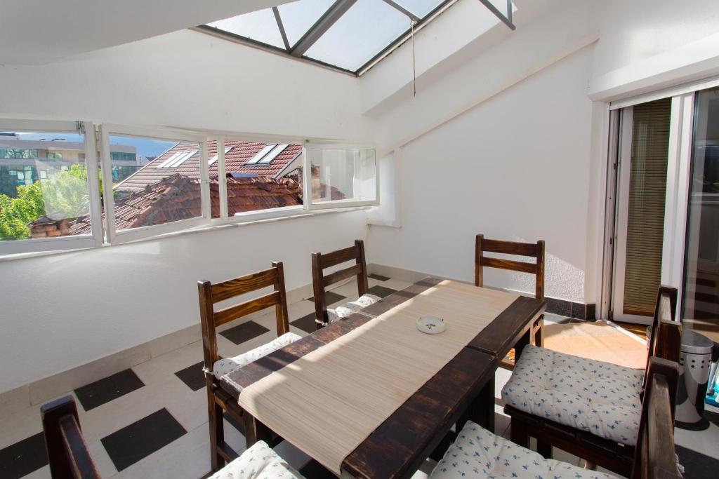 Posezení v ubytování Guesthouse Rota